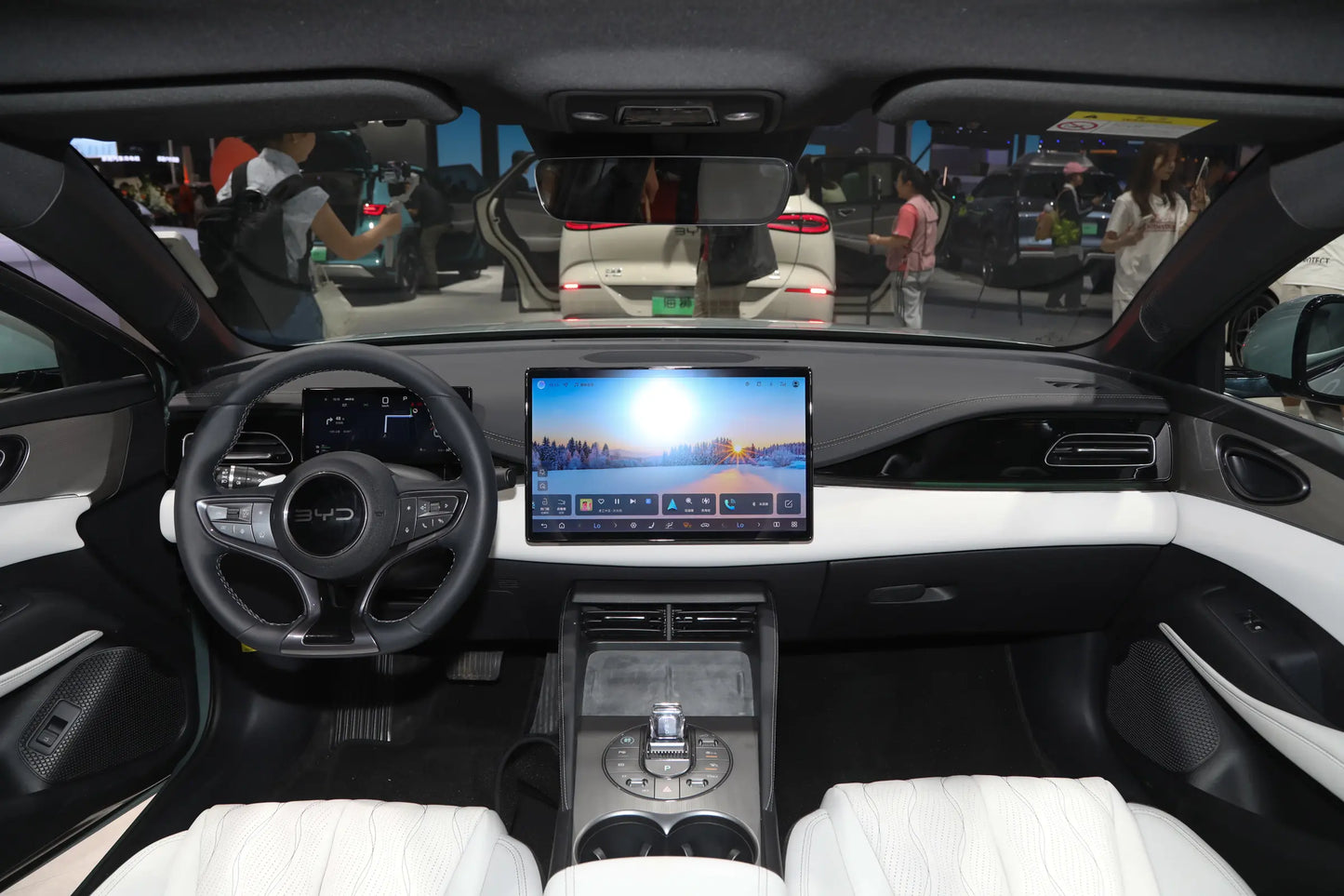 ختم BYD 06DM - هجين PHEV
