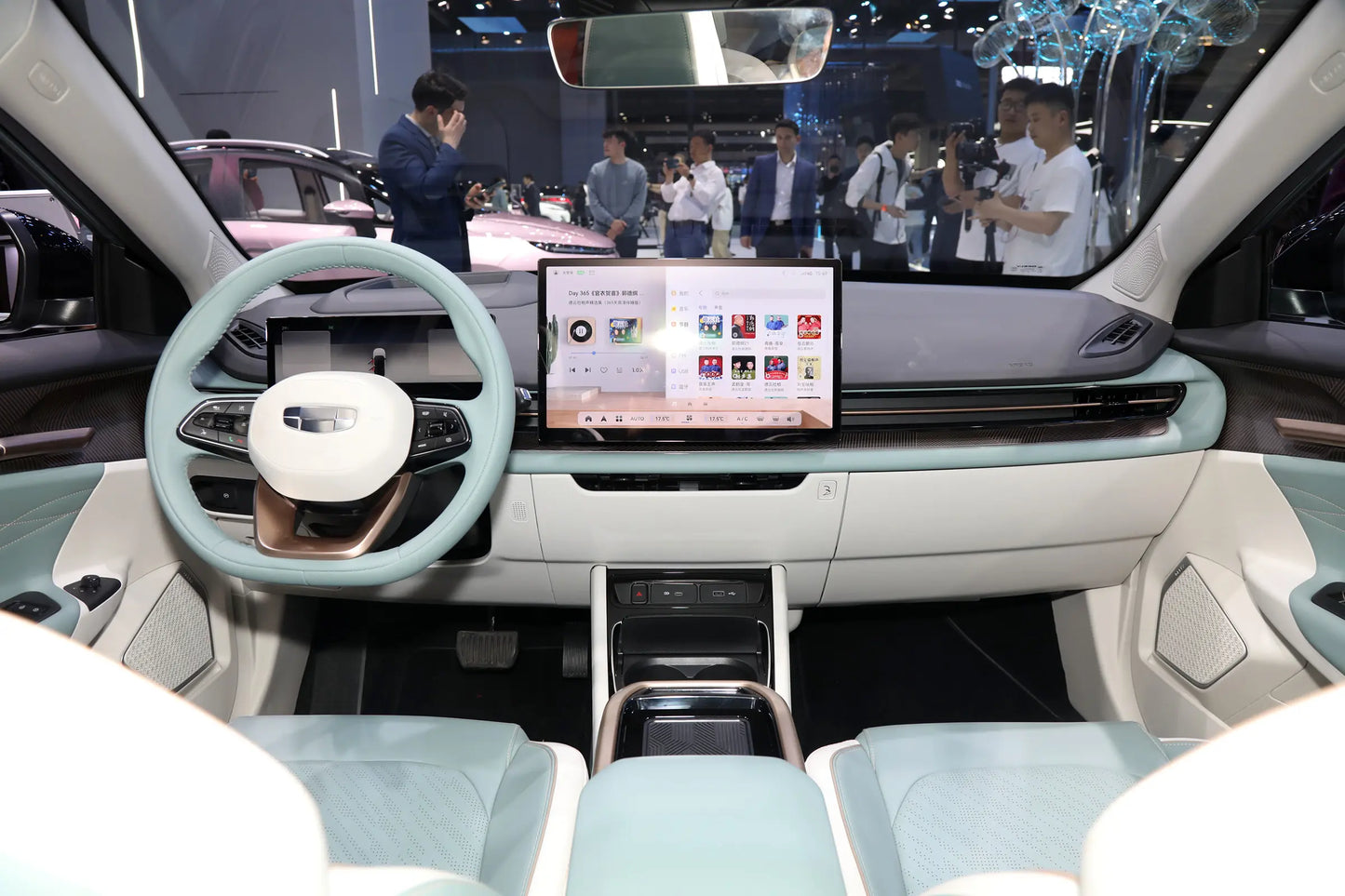 Geely Geometry G6