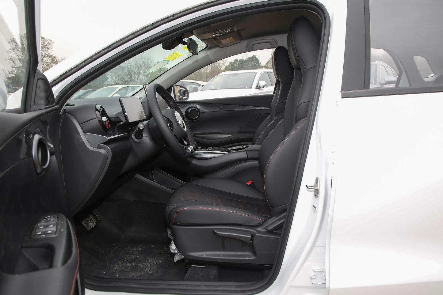 BYD e2