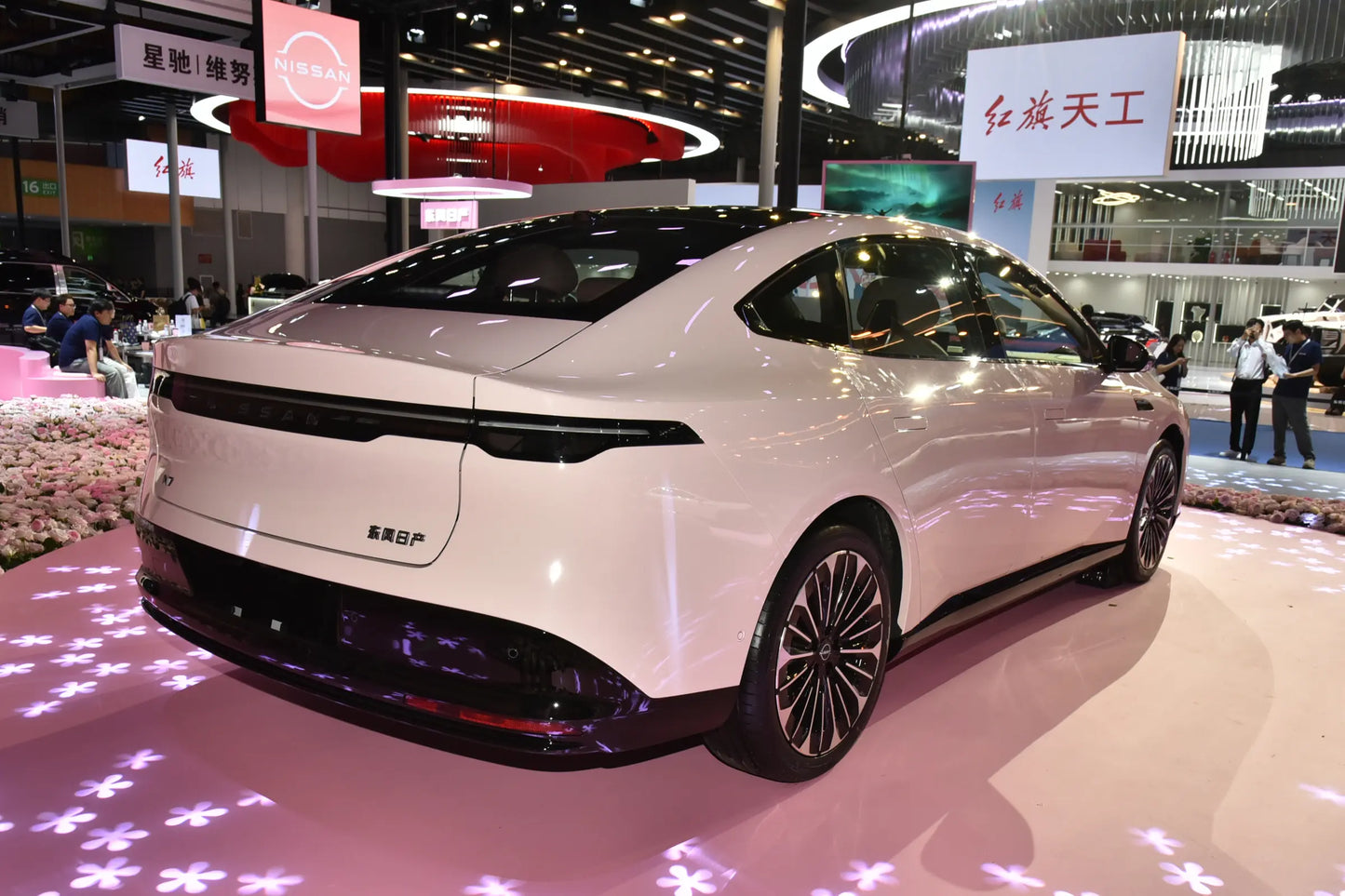 Dongfeng Nissan N7