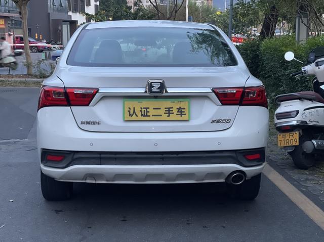 Zotye Z300 2016 1.5L Manuelle Édition Luxe d'occasion certifiée - u21826891