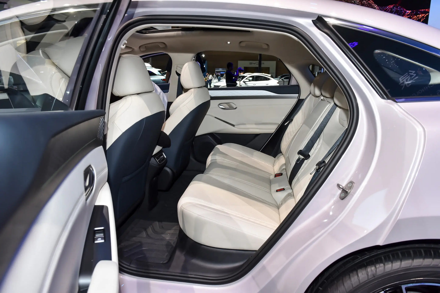 BYD Qin L EV
