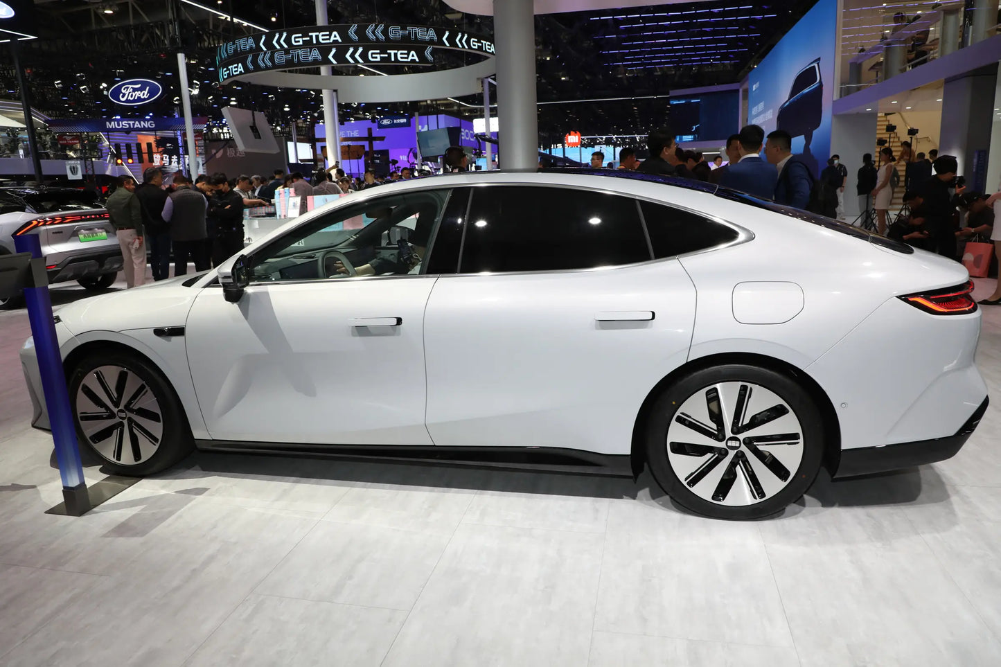 Geely Galaxy E8