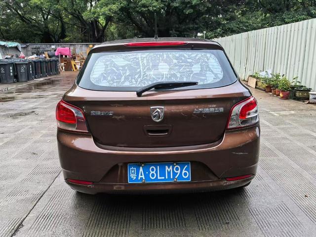 SAIC-GM-Wuling Baojun 610 2014 1.5L Manuelle Version Standard d'occasion certifiée - u21003828