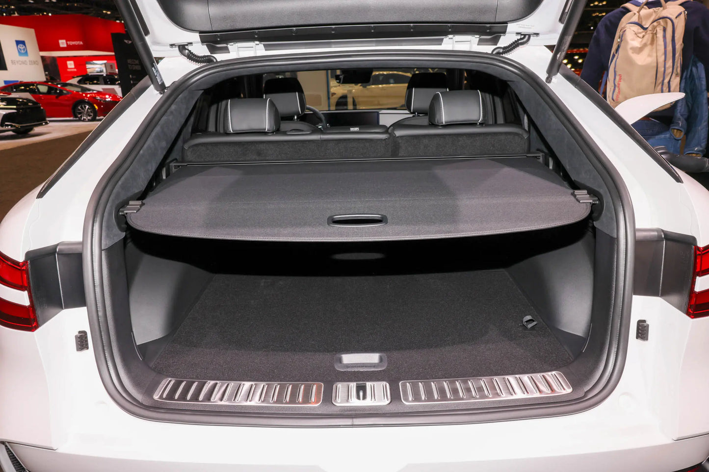 Genesis GV60