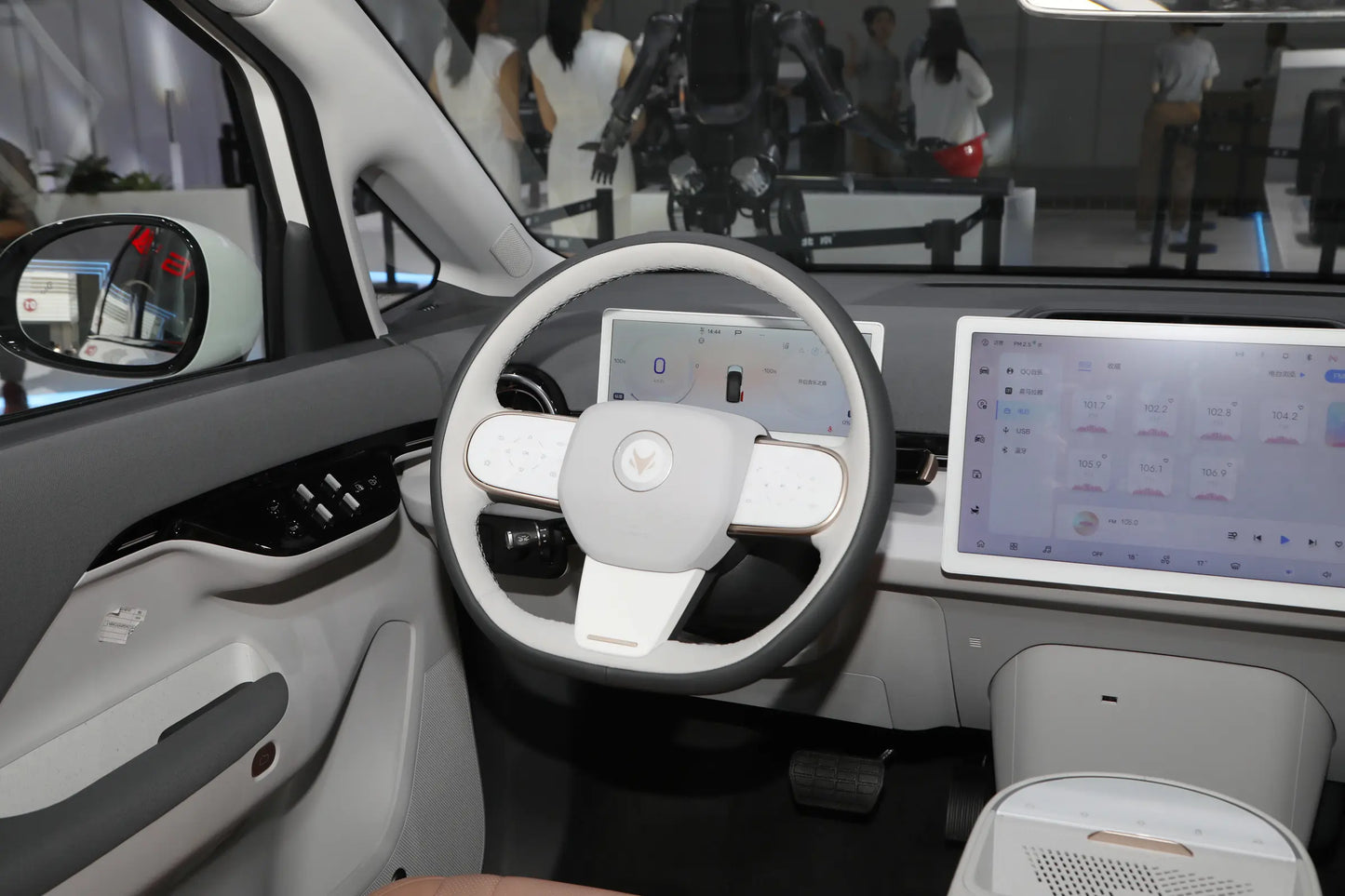 BAIC Arcfox Koala