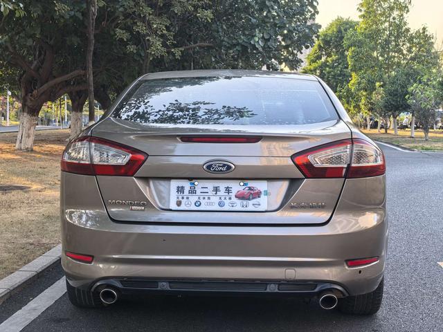 Ford Mondeo-Zhisheng 2011 2.3L Fashion Edition d'occasion certifiée - u22083157