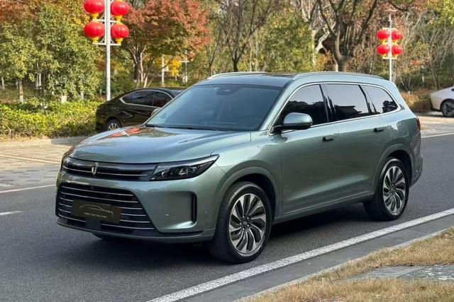 Pre-Owned AITO M7 2022 Two - Wheel Drive Comfort Edition