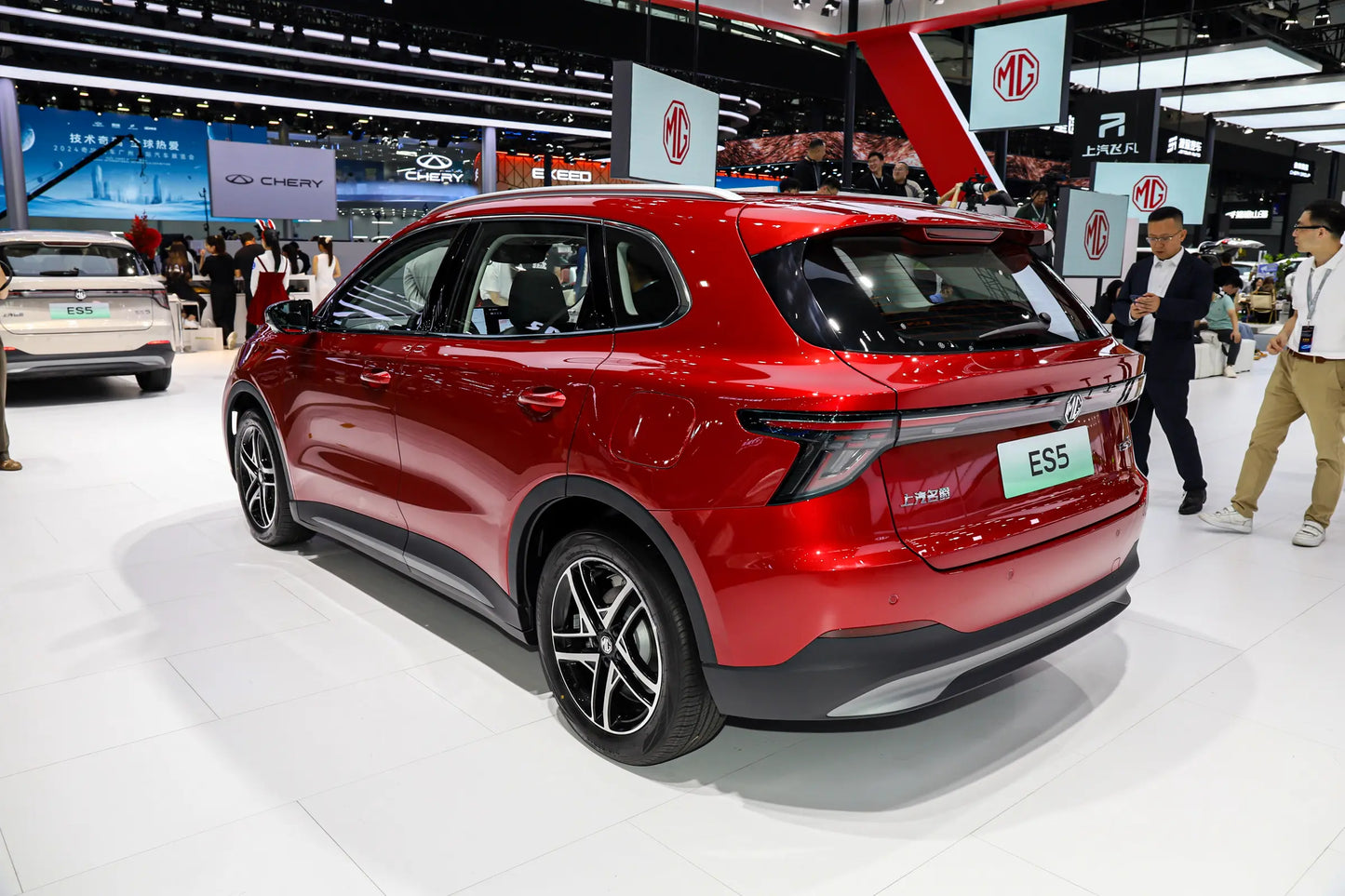 SAIC Motor MG ES5