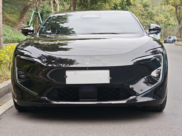 Pre - Owned Avita 12 2025 Ultra Rear - Wheel Drive Extended - Range Edition