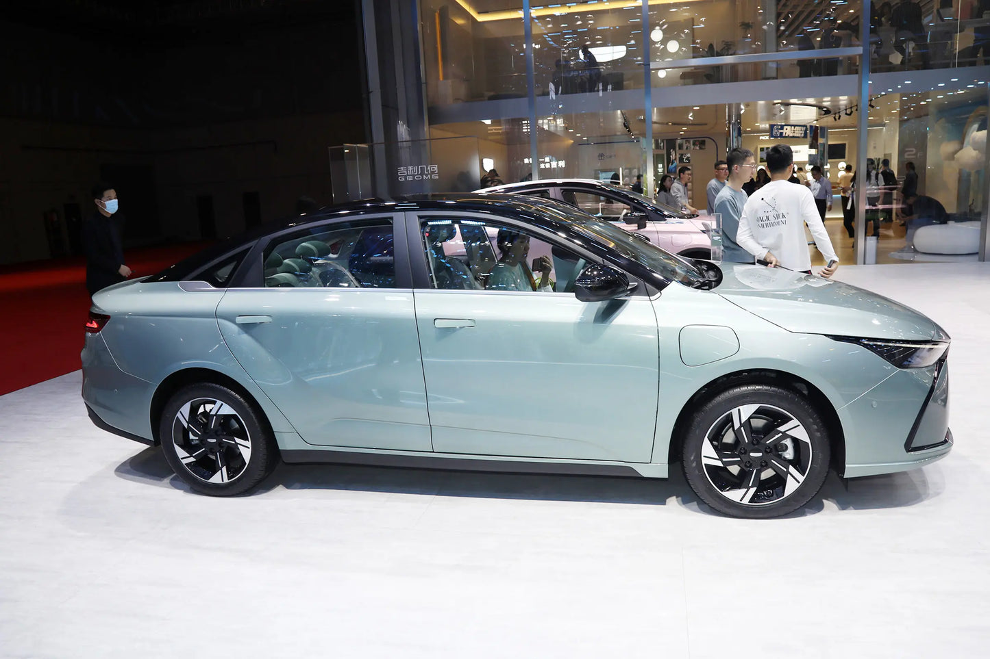 Geely Geometry G6