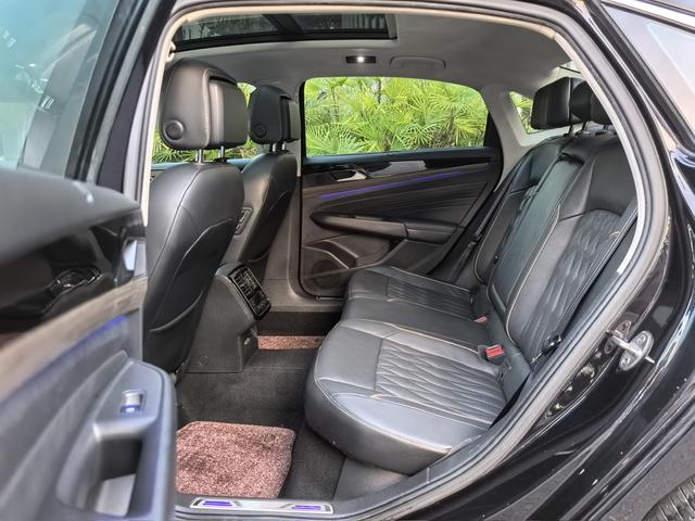 Certificated Pre-Owned Volkswagen Passat PHEV 2020 430PHEV Hybrid Luxury Edition National V -u22034804