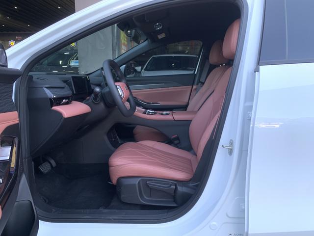 Certificated Pre-Owned Geely Galaxy L6 2025 1.5 EM-i DHT 60KM Sailing Edition -u22030190