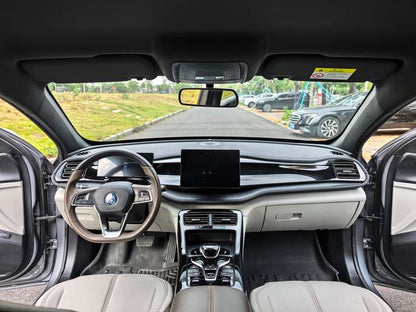 Certificated Pre-Owned BYD Qin PLUS DM 2024 Glory Edition DM-i 55KM Leading Model -u22076697