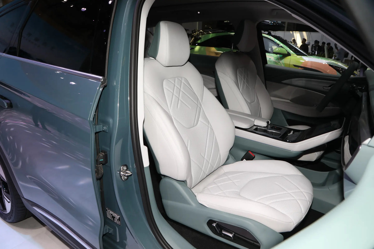 BAIC Arcfox Alpha T