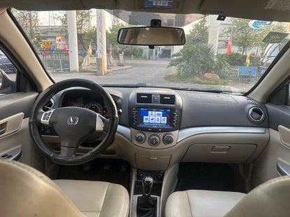 Changan Yuexiang V5 2012 1.5L Manuelle Dream Edition d'occasion certifiée - u21717060