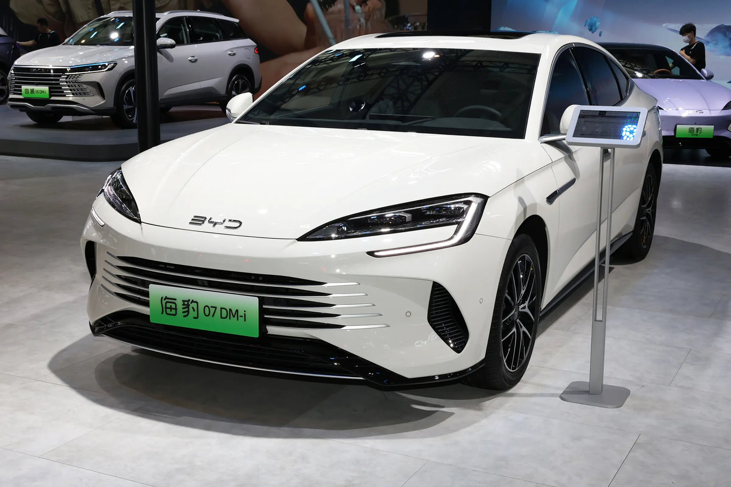 ختم BYD 07DM - هجين PHEV