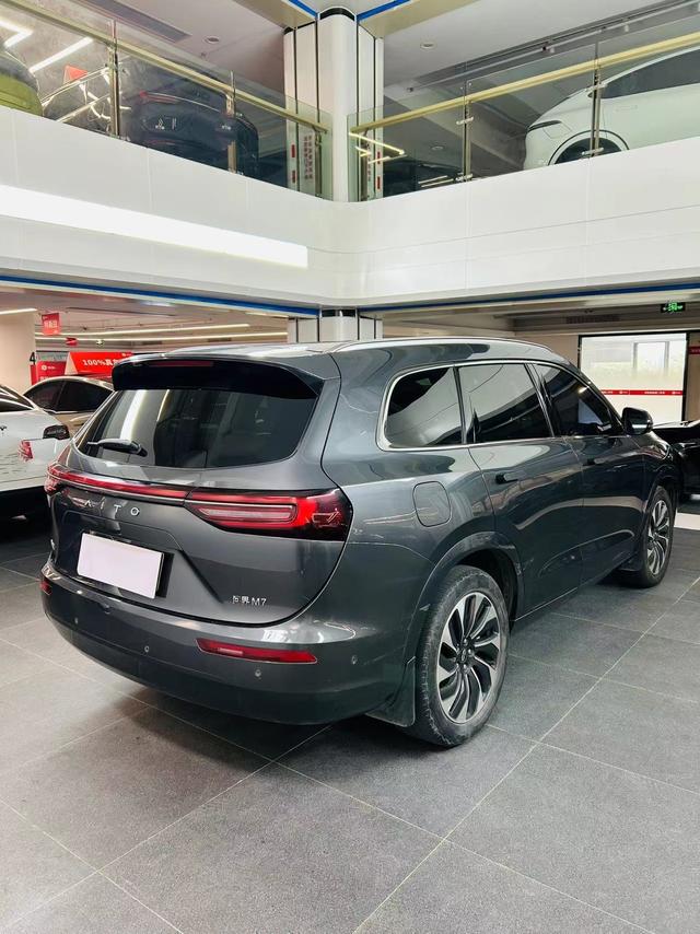 Pre - Owned 2022 Seres SF5 2WD Comfort Edition