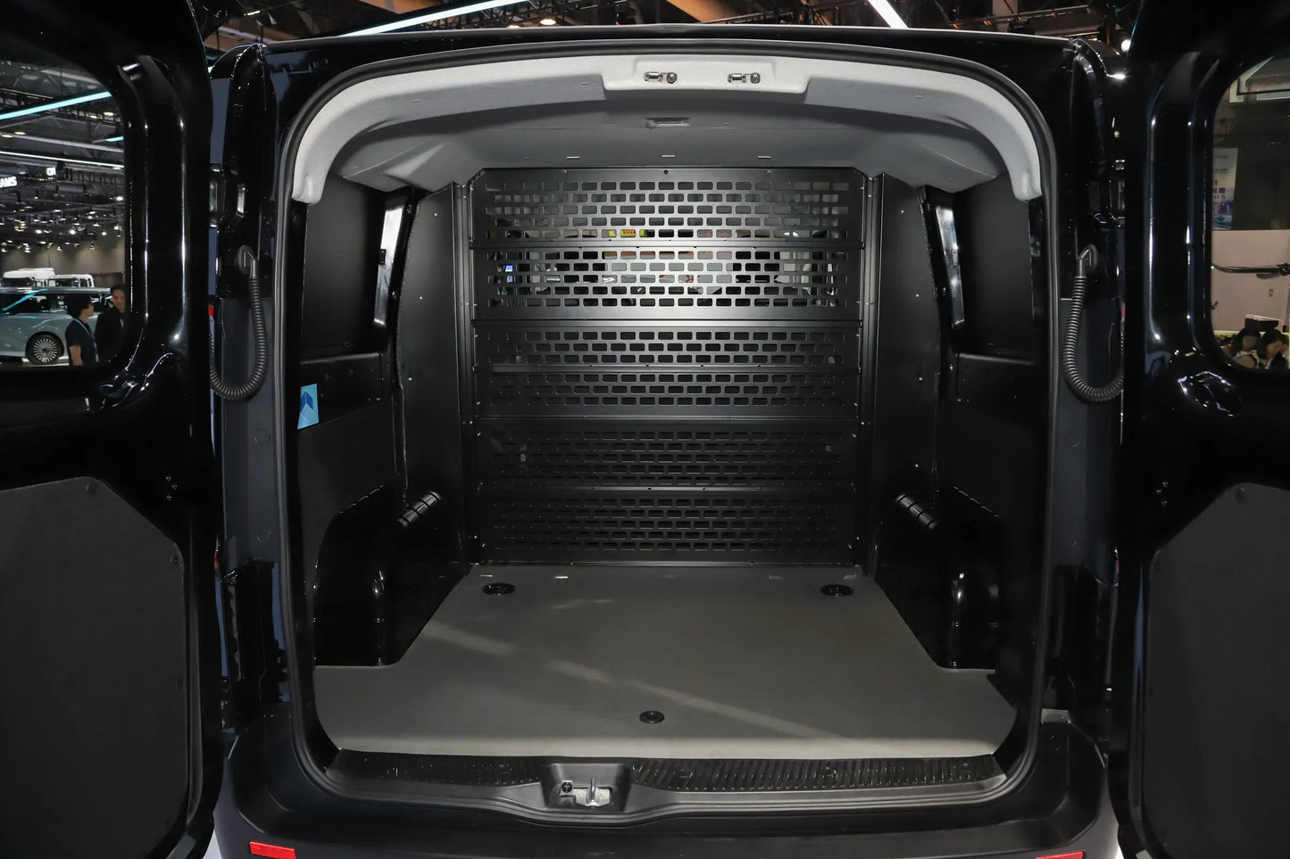 Geely Farizon Super VAN