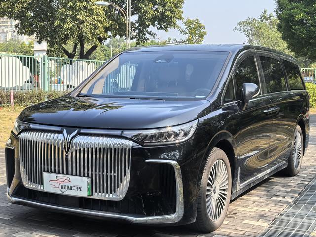 Certificated Pre-Owned VOYAH Dreamer PHEV 2025 4WD Premium Kunpeng Edition -u21917058