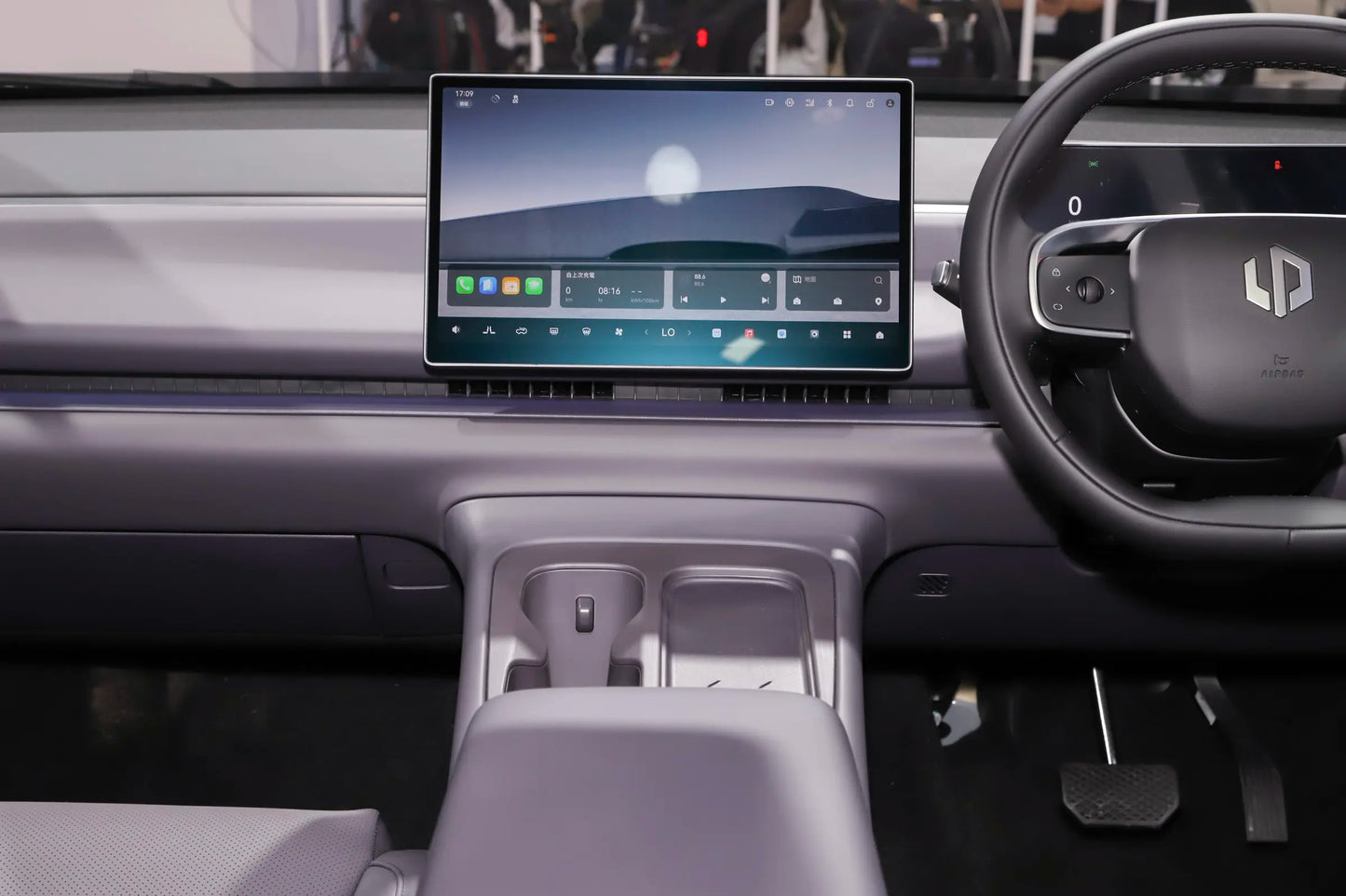 Leapmotor C10