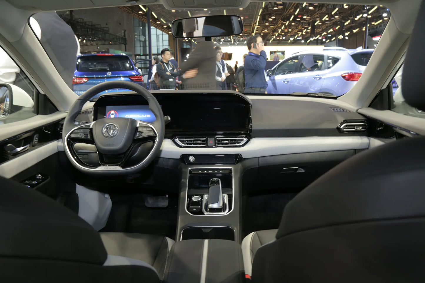 Dongfeng Aeolus E70