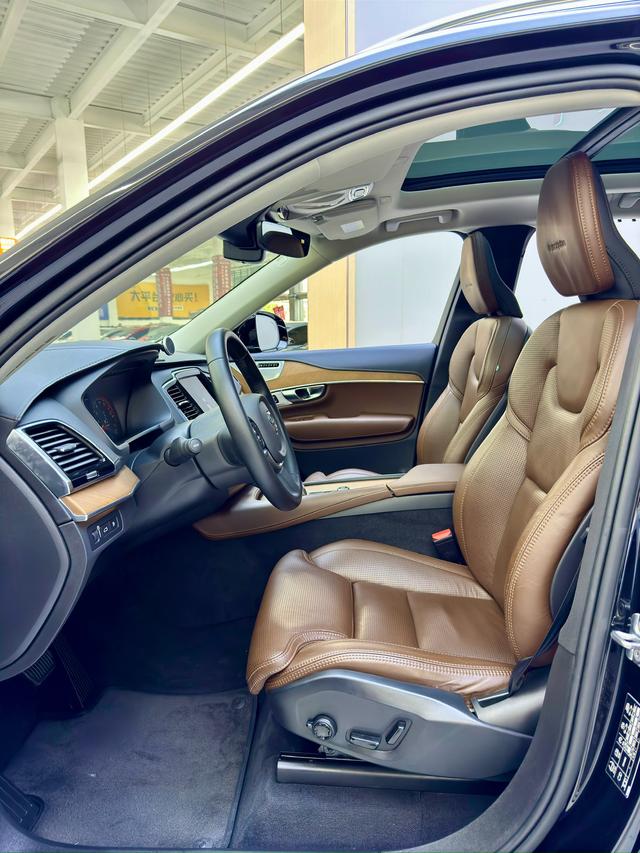 Certificated Pre-Owned Volvo XC90 PHEV 2019 E-Drive Hybrid T8 Inscription Plus 7-Seater China V -u21950176