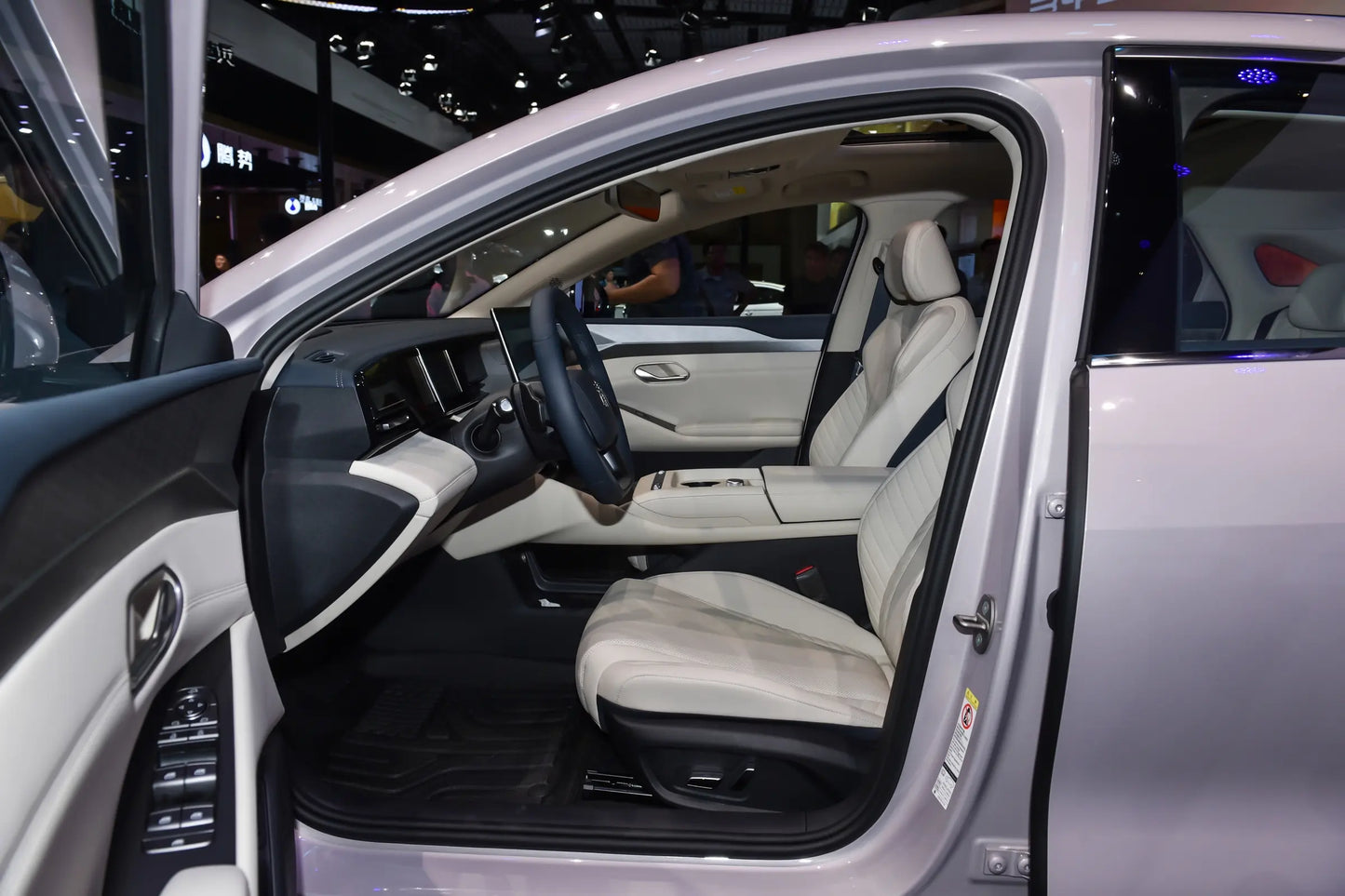 BYD Qin L EV