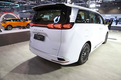 Denza D9 EV