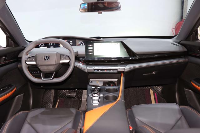 Certificated Pre-Owned Changan UNI-V Intelligent Electric iDD 2023 Edition, Intelligent Electric iDD 113km Fun and Smart Version (Speedy Edition) -u20858879