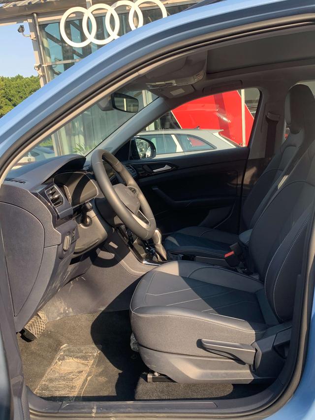 Certified Used SAIC Volkswagen Tharu 2025 Model New Elite 300TSI Elite Enjoyment Edition