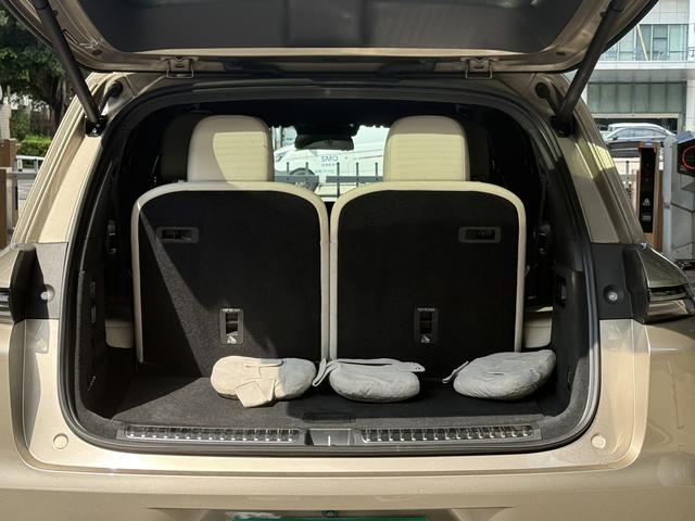 Certificated Pre-Owned Li Auto L8 2023 Pro Edition -u21066176