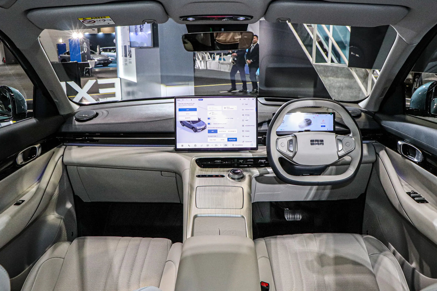 Geely Galaxy E5