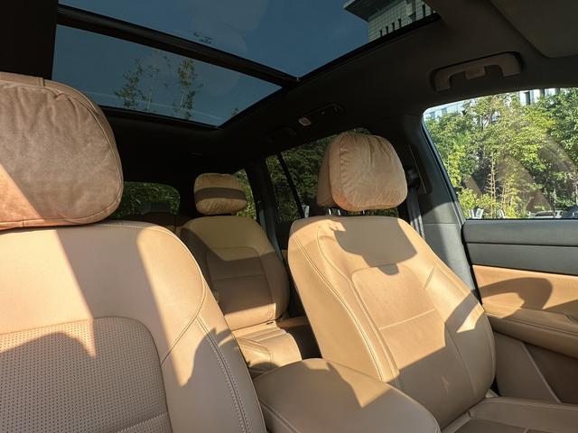 Pre-Owned Li Xiang ONE 2021 Model Extended-Range 6-Seater Version