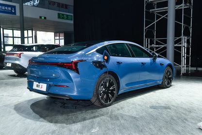 Hozon Auto Nezha S