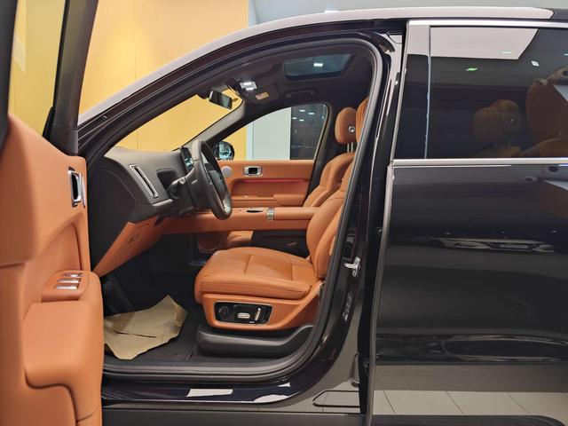 Pre-Owned Li L8 2024 Ultra Version