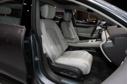 NIO ET7