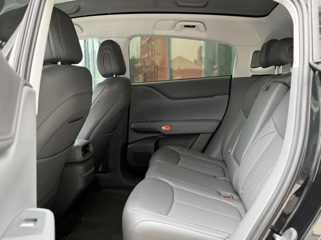 Pre-Owned XPeng G6 2025 625 Long-Range Max Tech Version