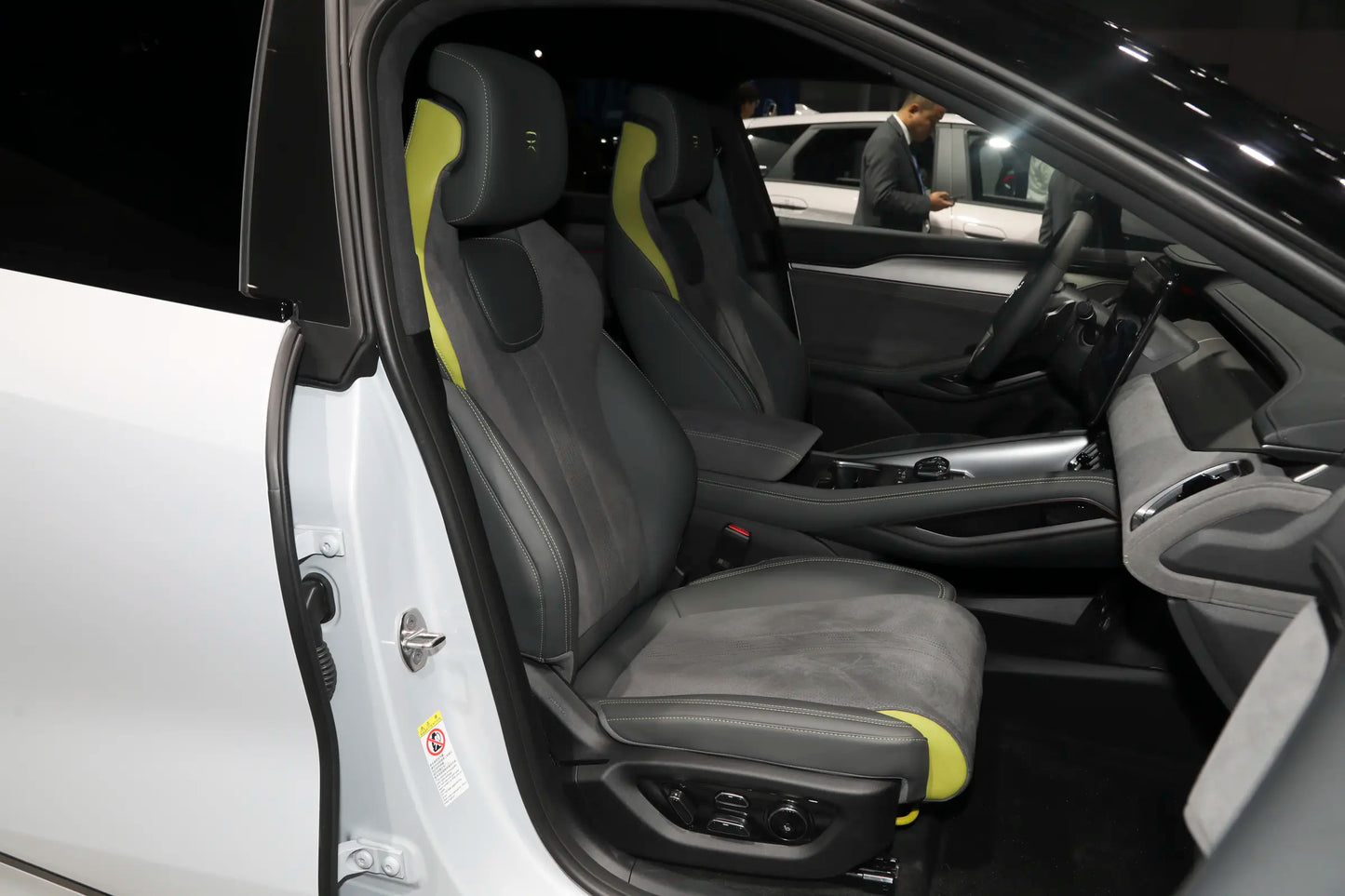 BYD Song L EV