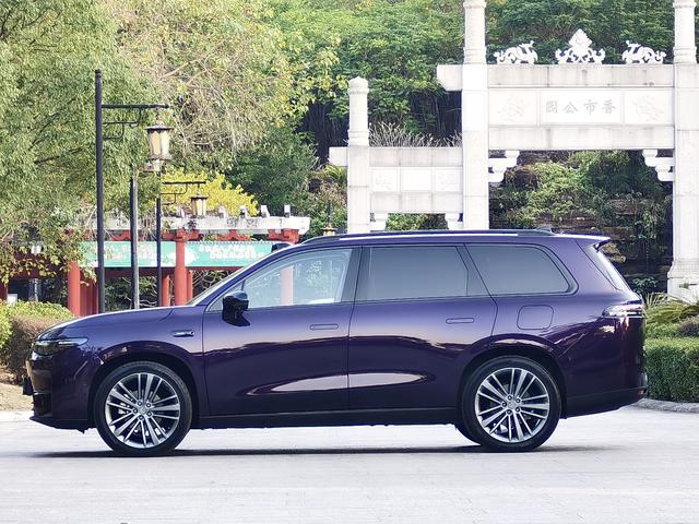 Certificated Pre-Owned Leapmotor C16 2024 Extended-Range 200 Lidar Edition -u22096434