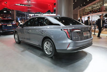 Hongqi E-QM5