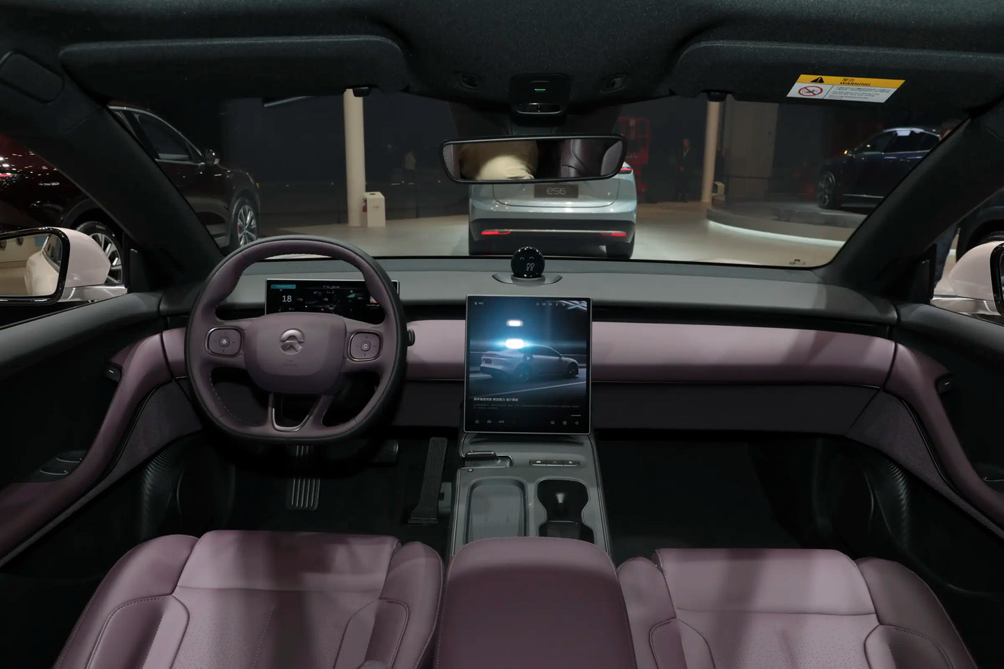 NIO ET5