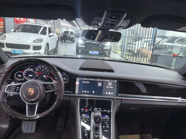 Certificated Used Porsche Panamera 2017 Executive Extended Version 3.0T - u22063677