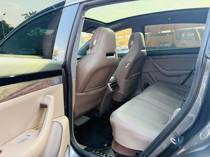 Pre-Owned 2024 Zhijie R7 Pure Electric 100kWh Ultra 4WD Version