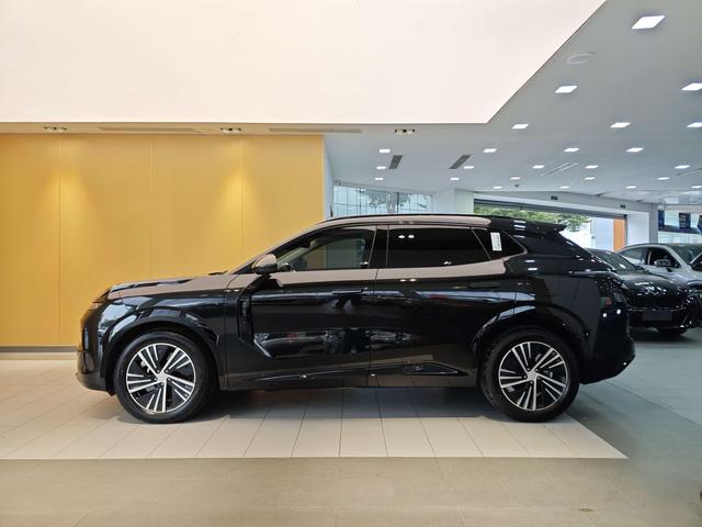 Certificated Pre-Owned Lynk & Co 08 EM-P 2025 245 Ultra-Long Range Halo -u21914876