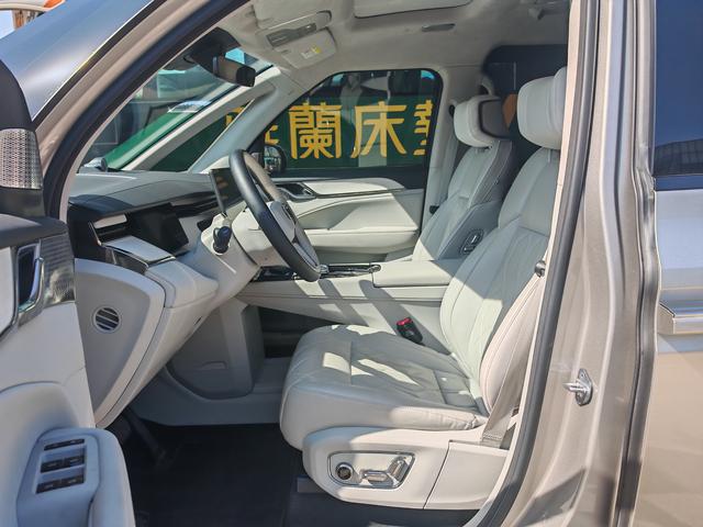 Pre-Owned Volvo EM90 2025 Model Ultra 6-Seater