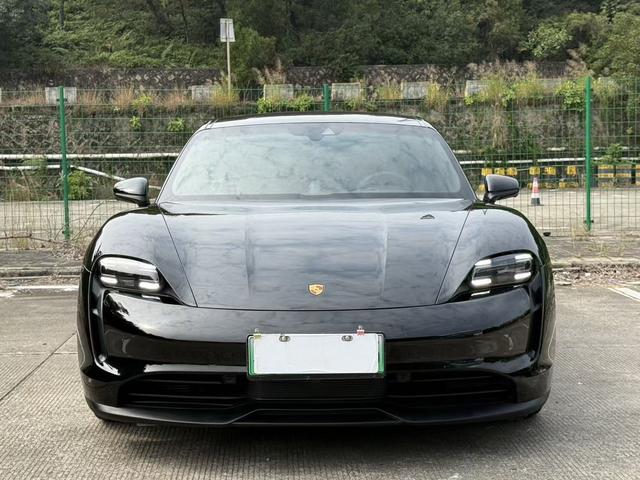 Pre-Owned Porsche Taycan 2020 Taycan