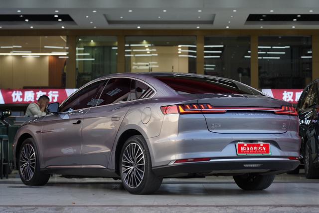 Certificated Pre-Owned BYD Han DM 2020 DM Four-wheel Drive Performance Edition Luxury -u21777794