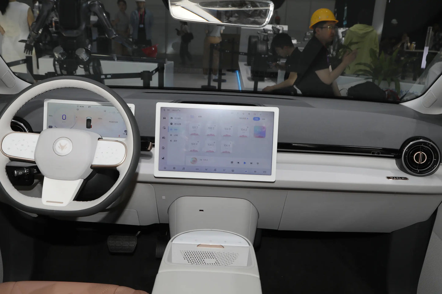 BAIC Arcfox Koala