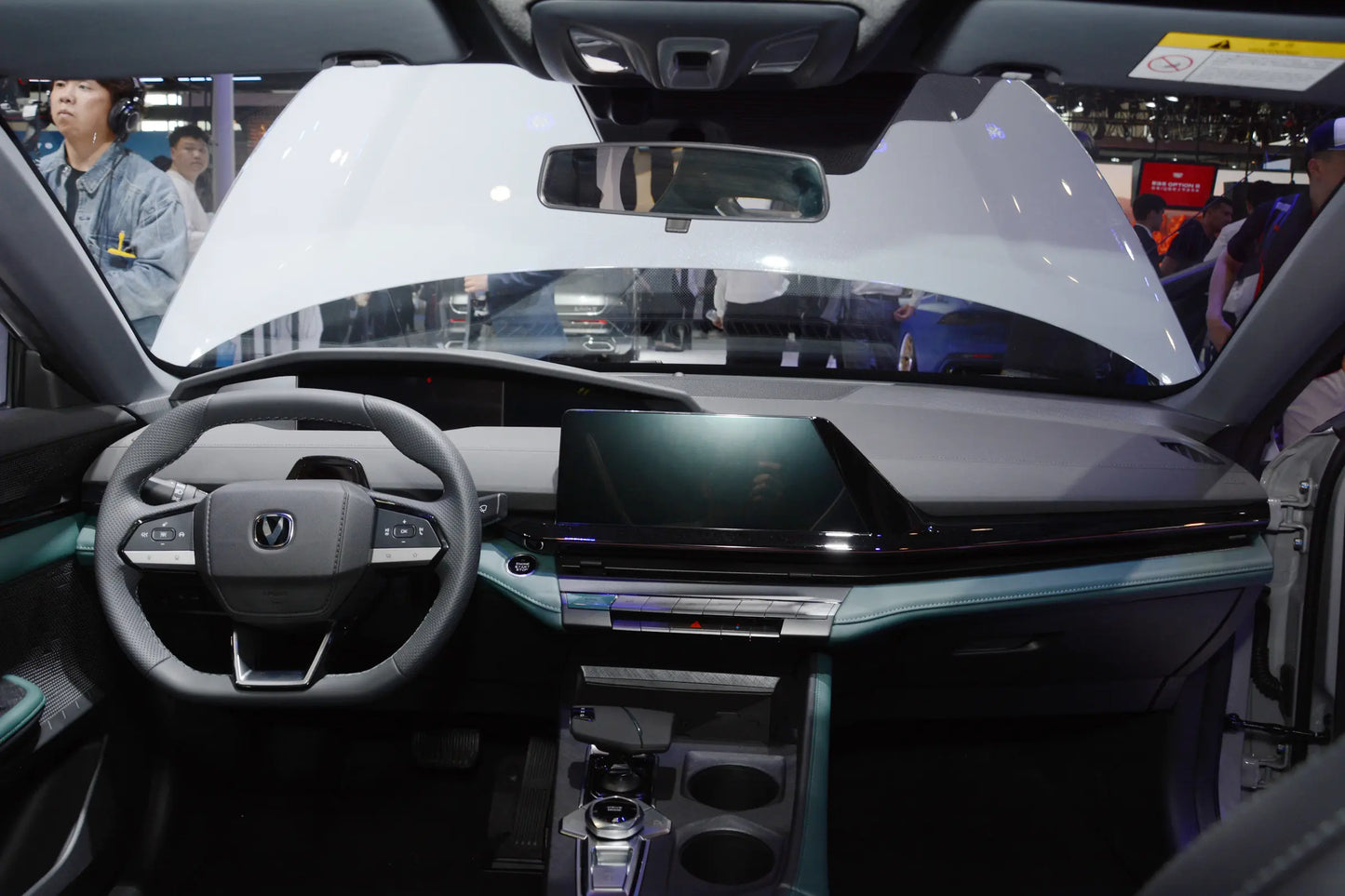 Changan Changan UNI-V Zhidian iDD -Hybrid PHEV